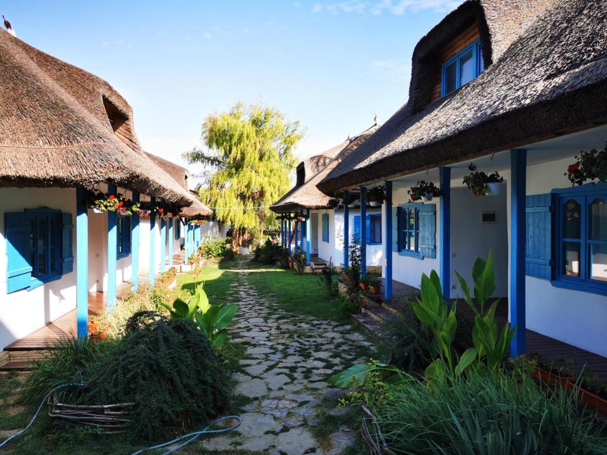5 Chirpici - Small Traditional Resort Murighiol Exterior photo